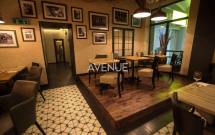 PRENÁJOM, zariadená reštaurácia, pešia zóna, Laurinská, BA I