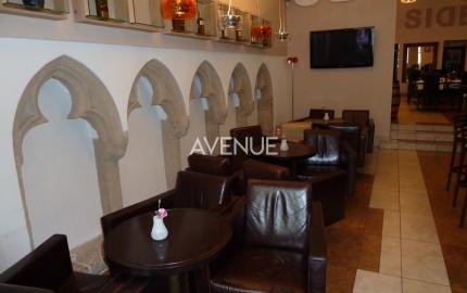 PRENÁJOM, zariadená reštaurácia, pešia zóna, Laurinská, BA I