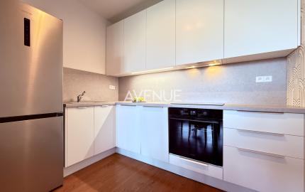 AVENUE | priestranný 2i byt s balkónom a unikátnym výhľadom na jazero Kuchajda či na mesto.