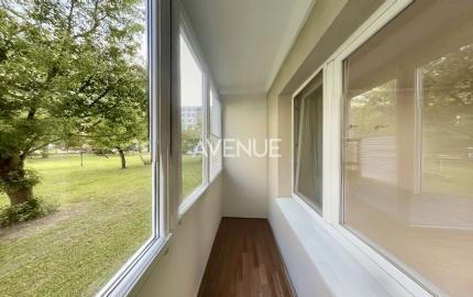 AVENUE | 1,5 izb. byt, 1NP, loggia smerom do parku, Ružinov
