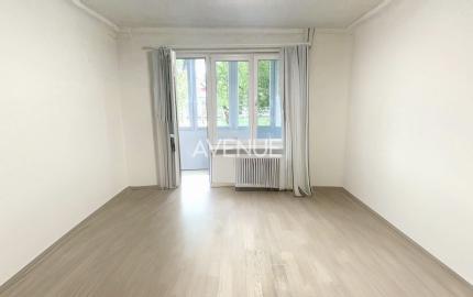 AVENUE | 1,5 izb. byt, 1NP, loggia smerom do parku, Ružinov