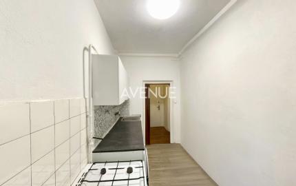 AVENUE | 1,5 izb. byt, 1NP, loggia smerom do parku, Ružinov