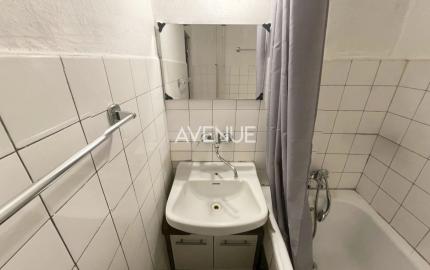 AVENUE | 1,5 izb. byt, 1NP, loggia smerom do parku, Ružinov