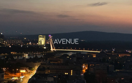 AVENUE I NAJOM, 4i byt v ikonickom projekte SKY PARK, Staré mesto