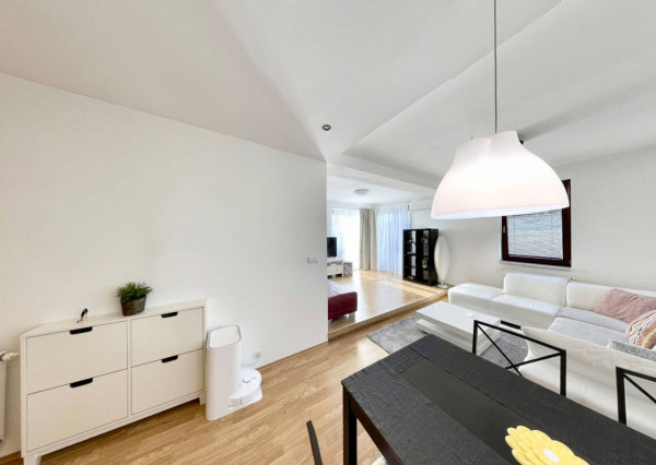 AVENUE | krásny zariadený 55m2 byt s balkónom, parkovacie miesto, BA I