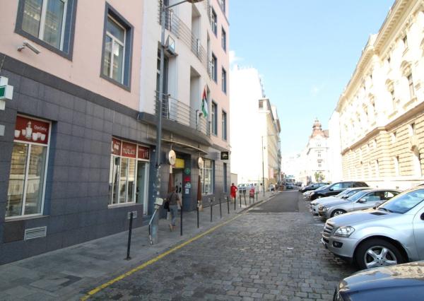 AVENUE | reprezentatívne kancelárie pri Hviezdosl. nám, balkóny, BA I