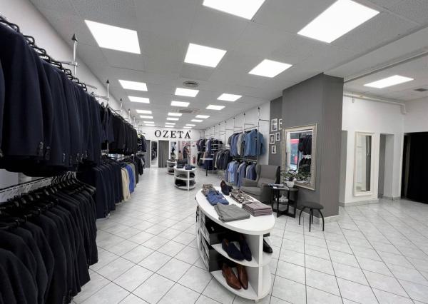 AVENUE | obchodný priestor, veľké výklady na frekventovanú ulicu, BA I