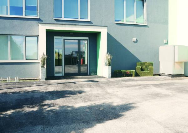 AVENUE | samostatný, zariadený výrobno – skladový areál, Svätý Jur.