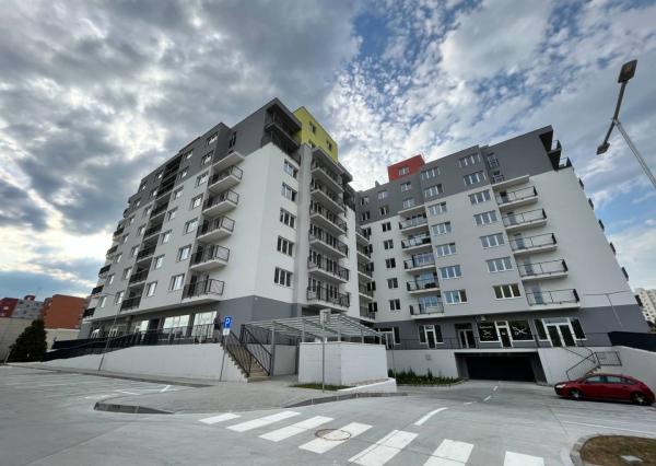 AVENUE | obchodný priestor v novostavbe, Trenčín.