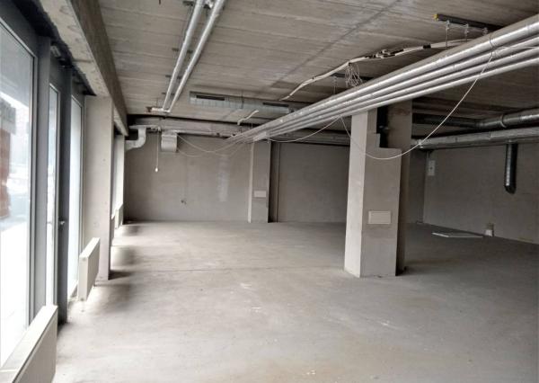 AVENUE | obchodné /administratívne/ priestory v novostavbe, Petržalka.