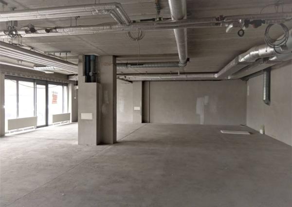 AVENUE | obchodné /administratívne/ priestory v novostavbe, Petržalka.