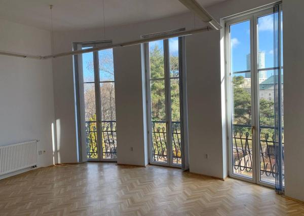 AVENUE | reprezentačné kancelárske priestory s parkovaním, BA I.