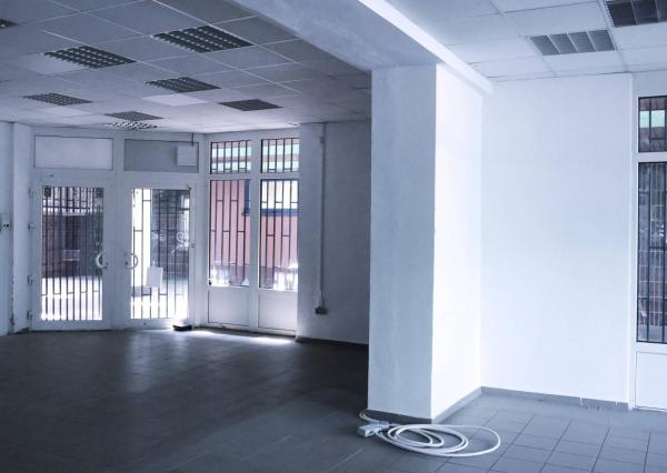 AVENUE I obchodný, nebytový priestor po rekonštrukcii, Petržalka.