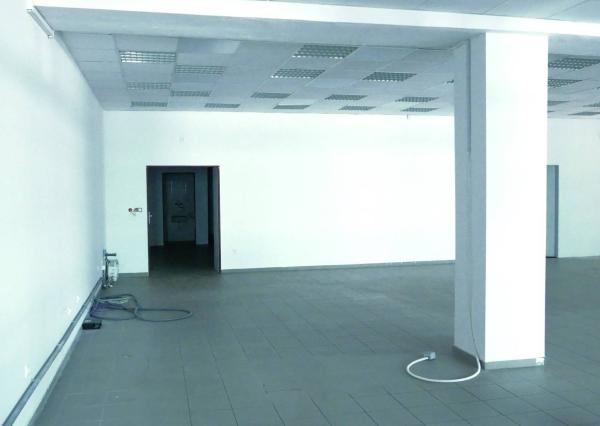 AVENUE I obchodný, nebytový priestor po rekonštrukcii, Petržalka.