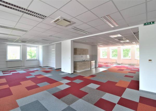 AVENUE | klimatizované admin priestory po rekonštrukcii, už od 90 m2