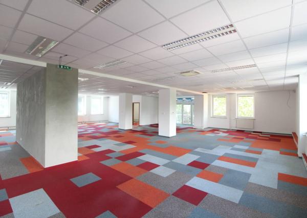AVENUE | klimatizované admin priestory po rekonštrukcii, už od 90 m2