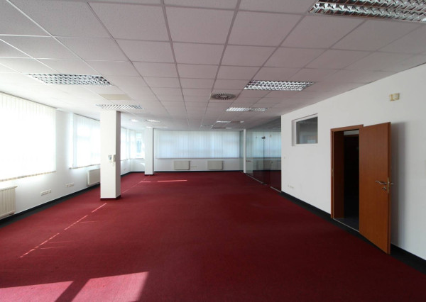 PRENÁJOM - reprezentatívny, nebytový-kancel. priestor, BA II