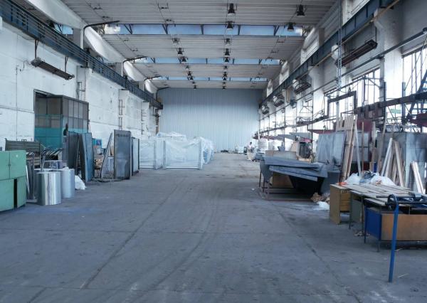 AVENUE I skladová hala v uzavretom stráženom areály, Senec.