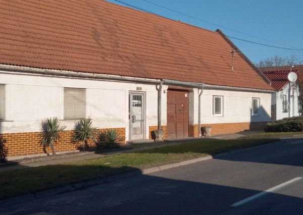 AVENUE | RD - vidiecka usadlosť, pôvodný stav, Moravský svätý Ján.