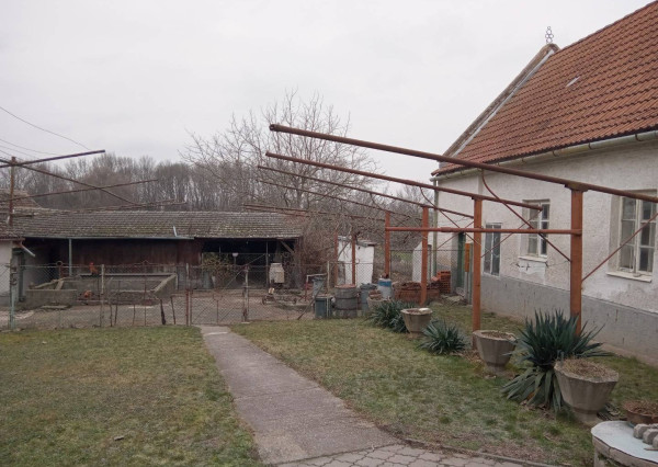 AVENUE | RD - vidiecka usadlosť, pôvodný stav, Moravský svätý Ján.