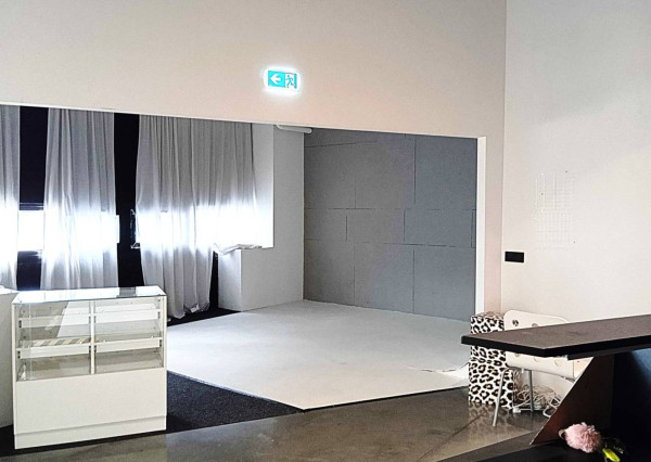 AVENUE I nebytový priestor v stráženom výrobno-skladovom areály, BA III