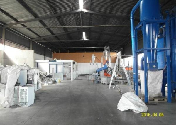 PREDAJ - výrobno-skladový areál s administrat. budovou, Senec.