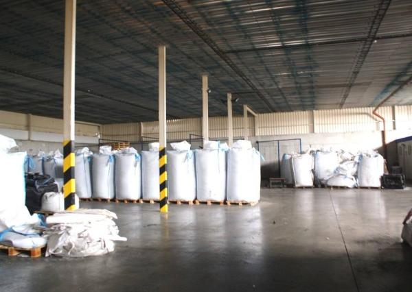 PREDAJ - výrobno-skladový areál s administrat. budovou, Senec.