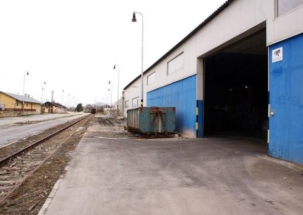 PREDAJ - výrobno-skladový areál s administrat. budovou, Senec.