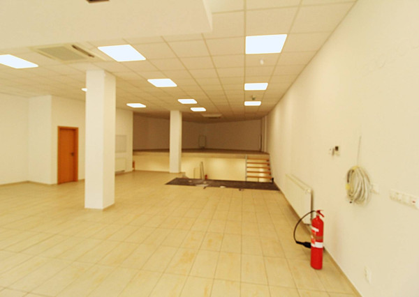 AVENUE I obchodný priestor na frekventovanej ulici, BA I.