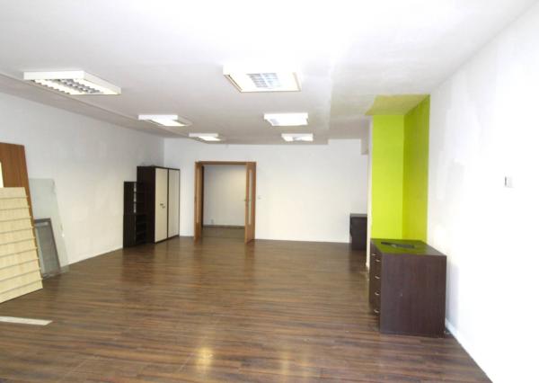 AVENUE | obchodný priestor, Karlova Ves.