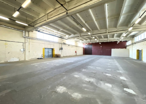 AVENUE |  skladová hala v stráženom areály, Ružinov.