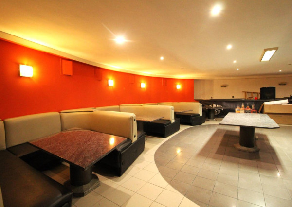 AVENUE I nebytový priestor v suteréne domu, Hálkova, BA III