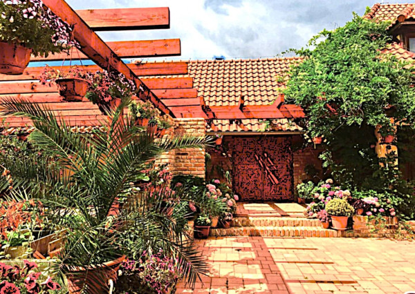 AVENUE | exkluzívna vidiecka rodinná usadlosť zameraná na chov koní, Lučenec.