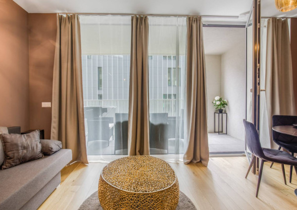 AVENUE | TOPPONUKA 1,5i byt  VYDRICA historické centrum