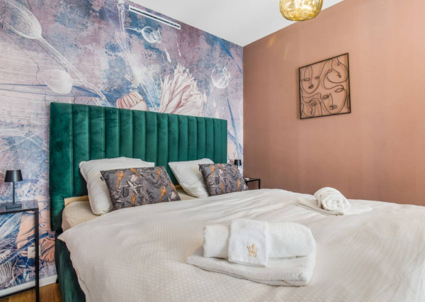 AVENUE | TOPPONUKA 1,5i byt  VYDRICA historické centrum