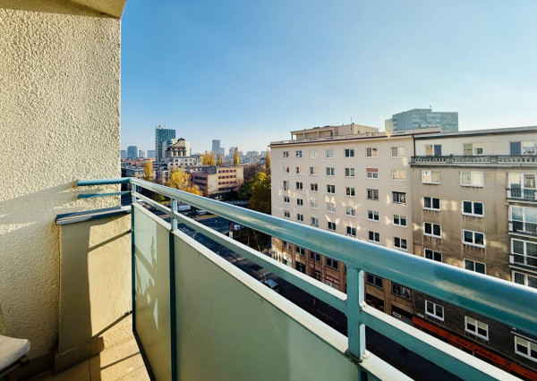 AVENUE I PRENÁJOM, slnečný a priestranný 2i byt v Starom Meste, BA I