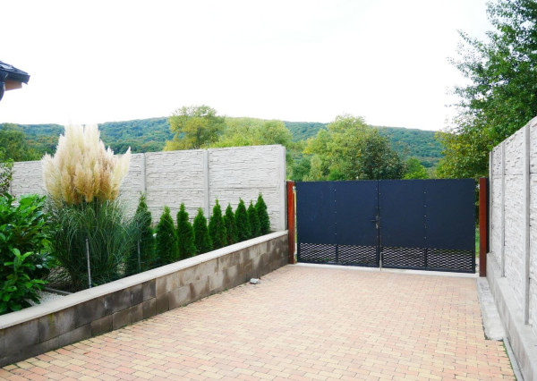 AVENUE | 7á pozemok v nádhernom prostredí, so SP, BA- Dúbravka