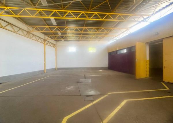 AVENUE | komfortná skladová hala s parkovaním v areáli, Pod. Biskupice