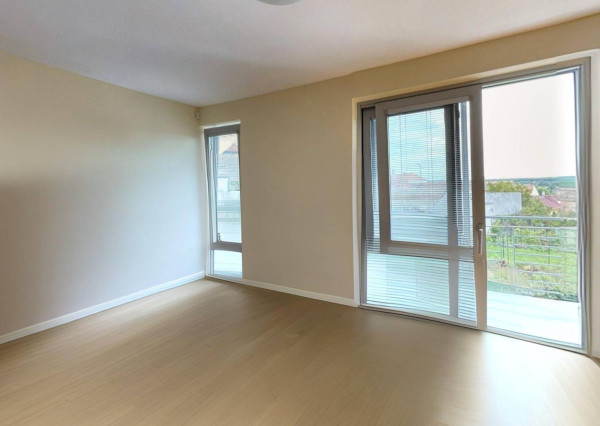 AVENUE | komfortný 5-izb RD, bazén, krásna lokalita, Svätý Jur, pri BA