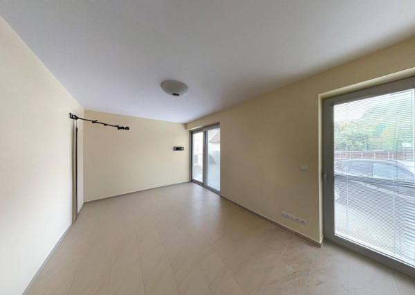 AVENUE | komfortný 5-izb RD, bazén, krásna lokalita, Svätý Jur, pri BA