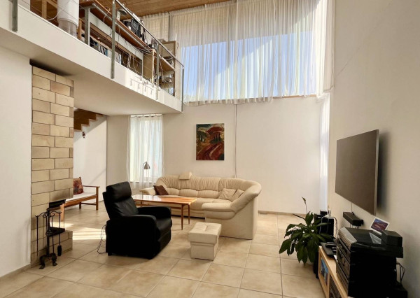 AVENUE | unikátny nízkoenergetický dom, krásne prostredie, 10 km od BA