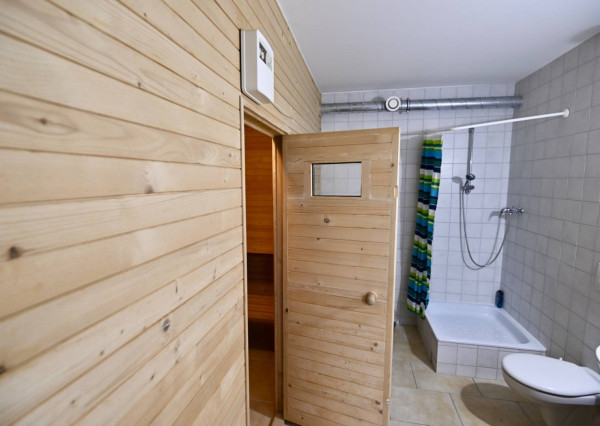 AVENUE | unikátny nízkoenergetický dom, krásne prostredie, 10 km od BA