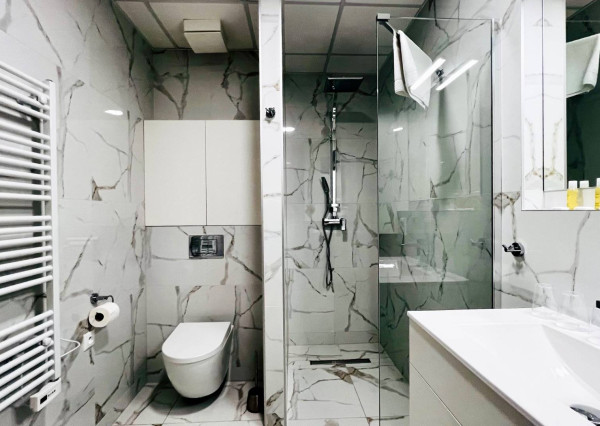 AVENUE | krásny zariadený apartmán, termálne kúpalisko, Dun. Streda