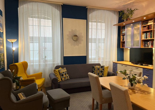 AVENUE | Staromestský štýlový 5i byt v Starom Meste - Kozia ul.