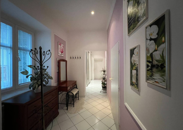 AVENUE | Staromestský štýlový 5i byt v Starom Meste - Kozia ul.