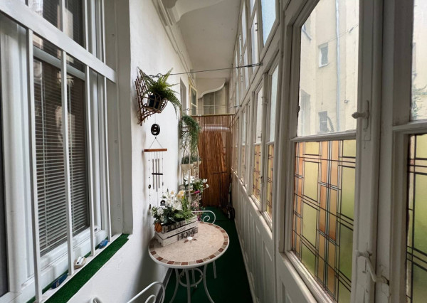 AVENUE | Staromestský štýlový 5i byt v Starom Meste - Kozia ul.