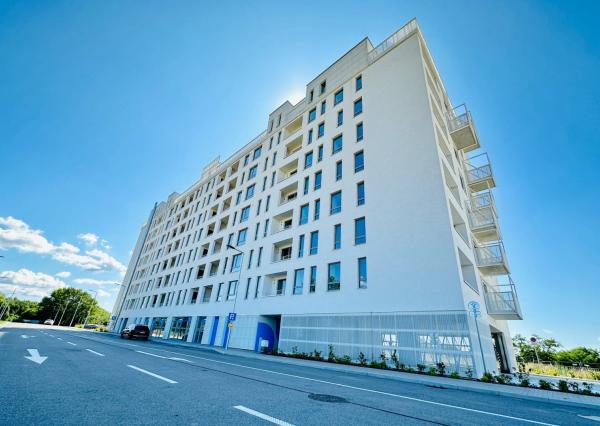 AVENUE | parkovacie miesto s odpočtom DPH - Slnečnice POP, Labutia 1