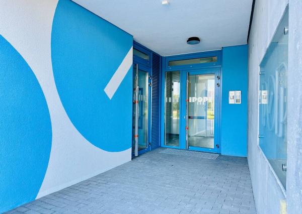 AVENUE | parkovacie miesto s odpočtom DPH - Slnečnice POP, Labutia 1