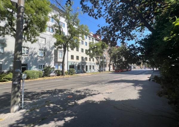 AVENUE | Kancelárske priestory (90m2) na Nivách, Záhradnícka ul. BA II