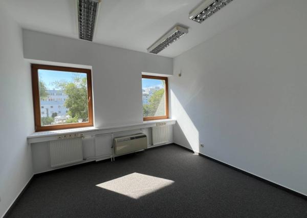 AVENUE | Kancelárske priestory (90m2) na Nivách, Záhradnícka ul. BA II